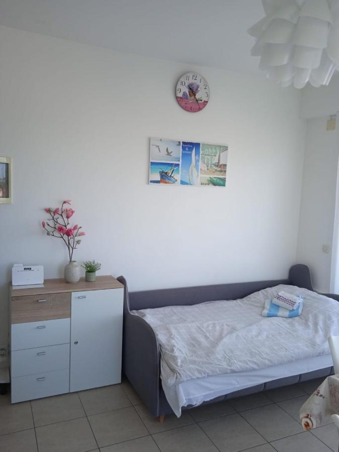Apartment Luka With Balcony, Sea View And Free Parking シベニク エクステリア 写真